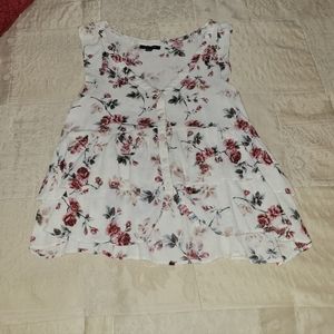 American Eagle Ruffled Floral Tank Top